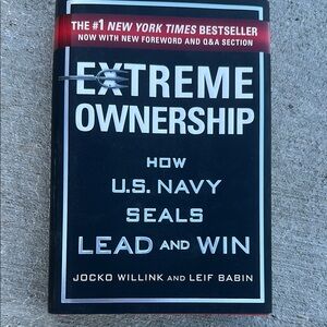 Extreme Ownership Book by Jocko Willink & Leif Babin Navy Seals Signed by Jocko!